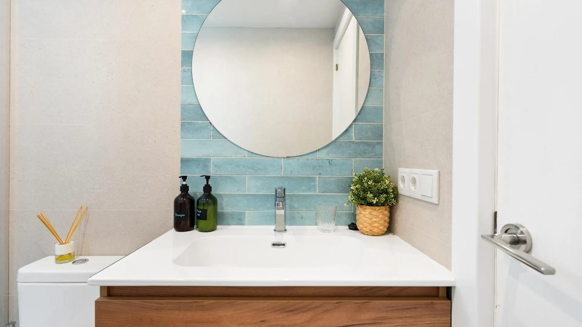 Lodging Apartments Beach Studio 41 Barcelona